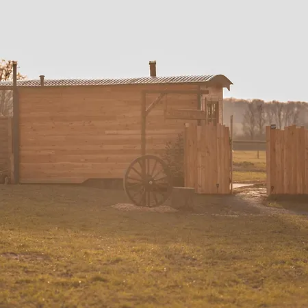 La Roulotte - Bain Nordique - Sauna Et Animaux