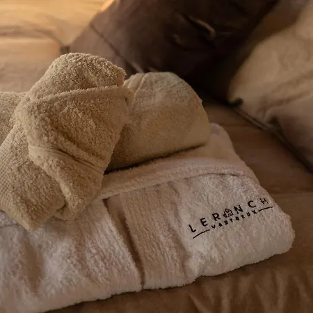 La Roulotte - Bain Nordique - Sauna Et Animaux Blâmont