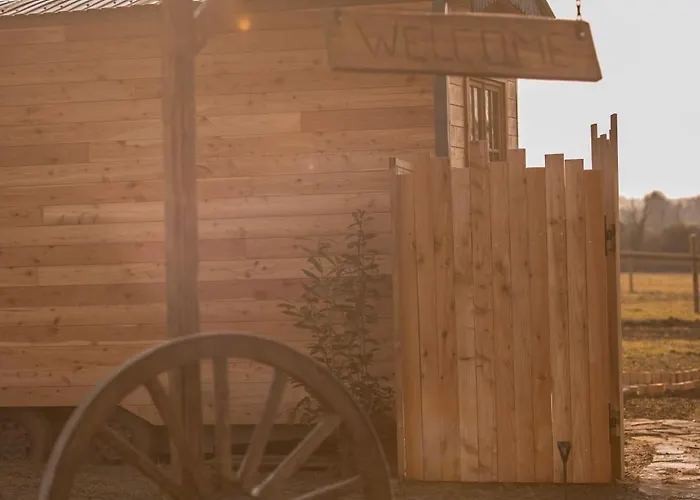 La Roulotte - Bain Nordique Et Animaux Blâmont